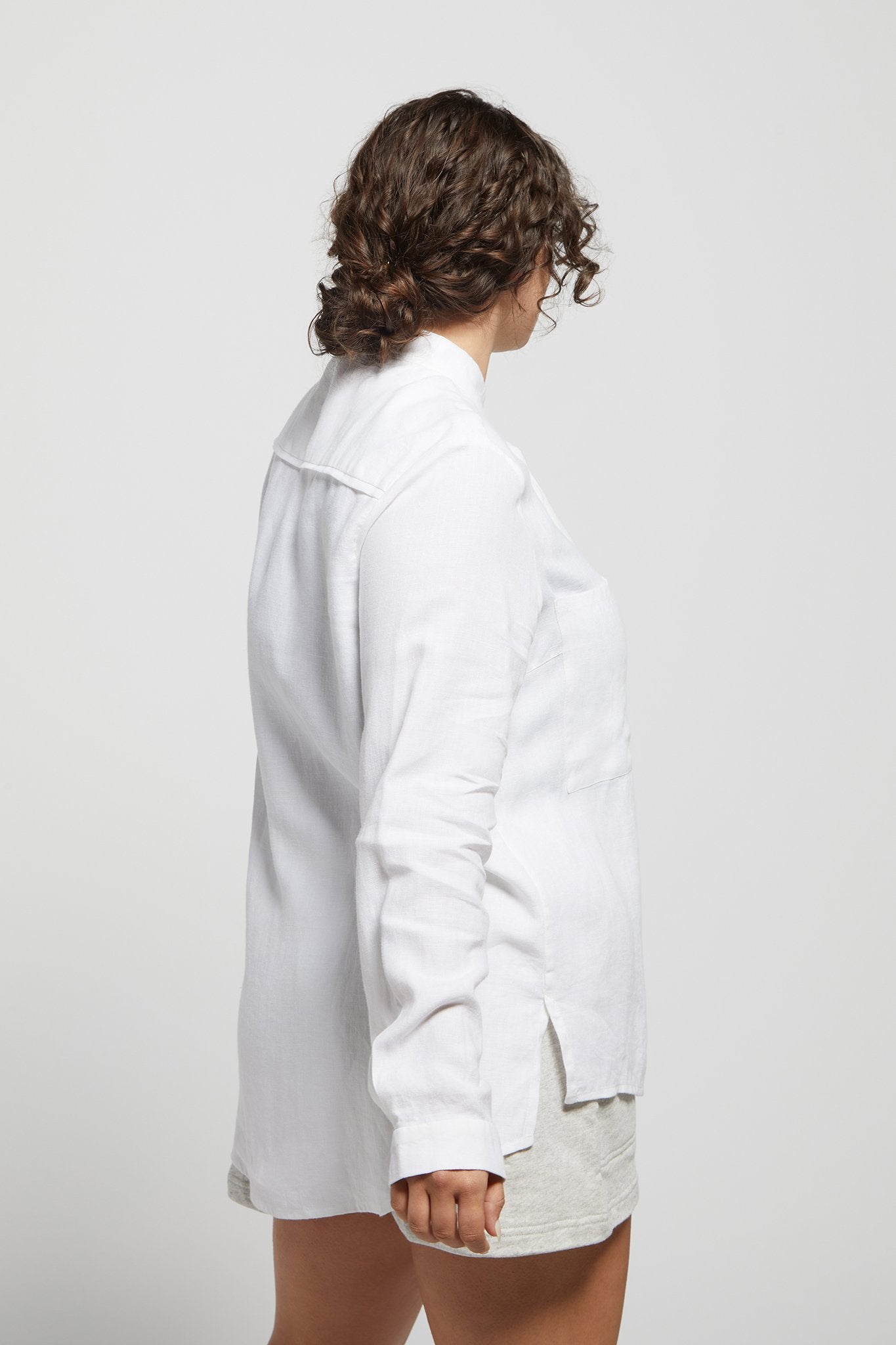 A.BCH A.05 White Button Up Shirt in Organic Linen