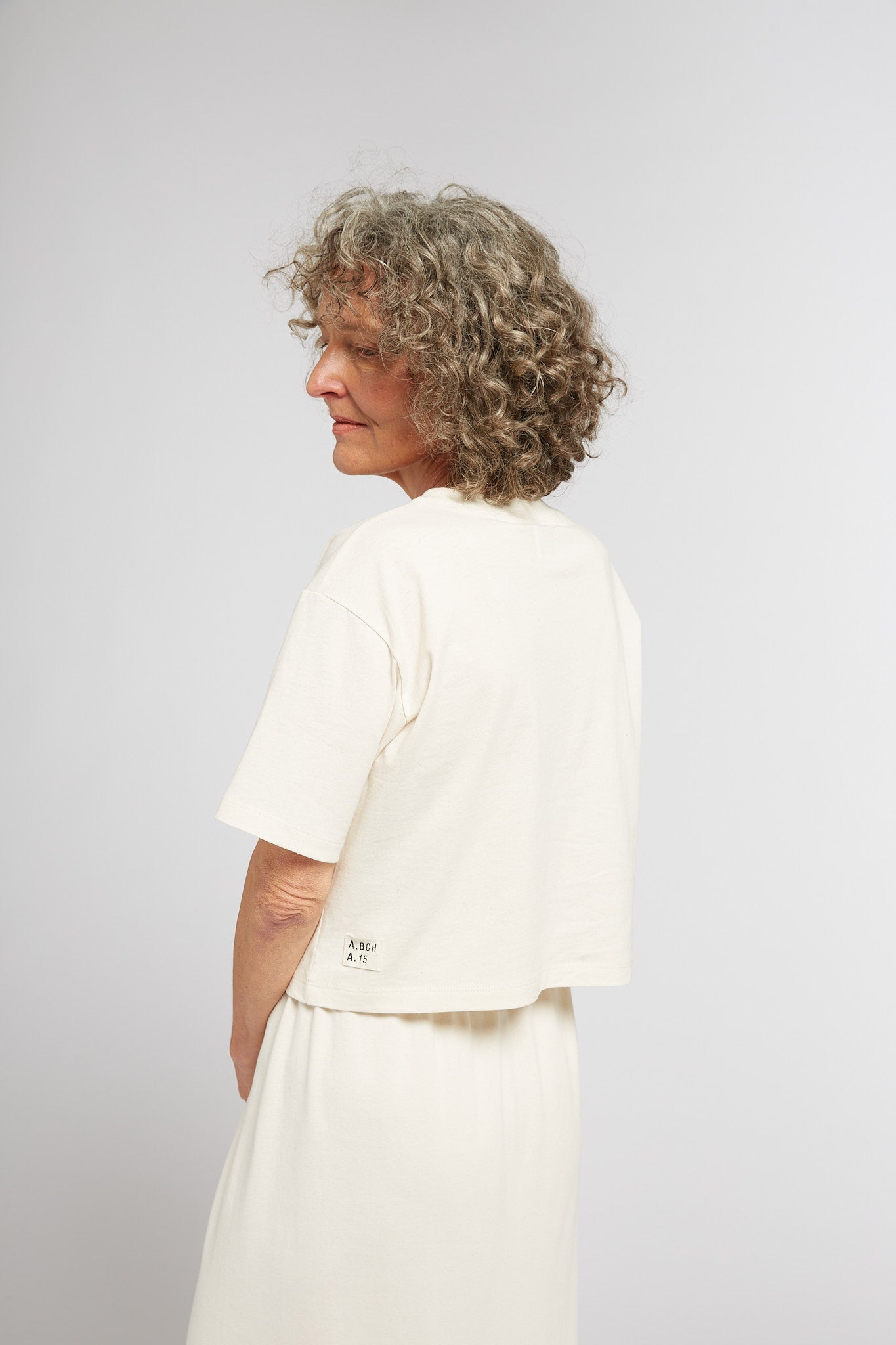 A.BCH A.15 Undyed Crop T-Shirt in Organic Cotton