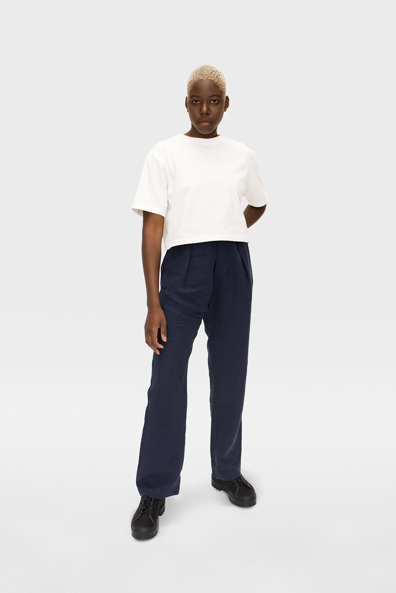 A.BCH A.39 Navy Organic Linen Tailored Trousers