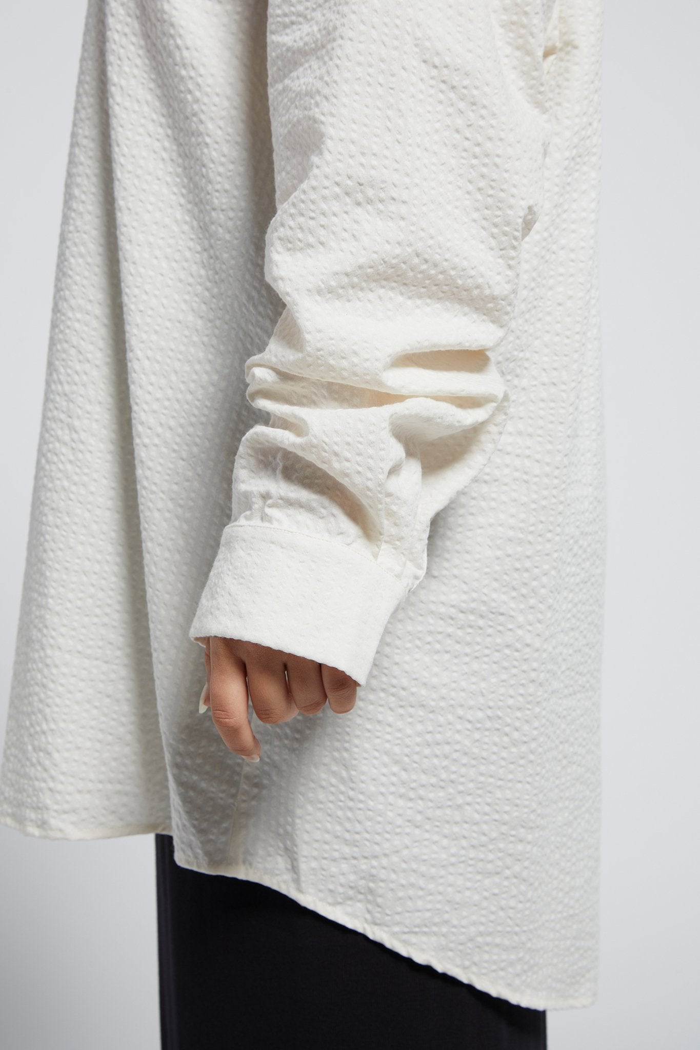 A.BCH A.42 Undyed Oversize Shirt in Organic Cotton Seersucker