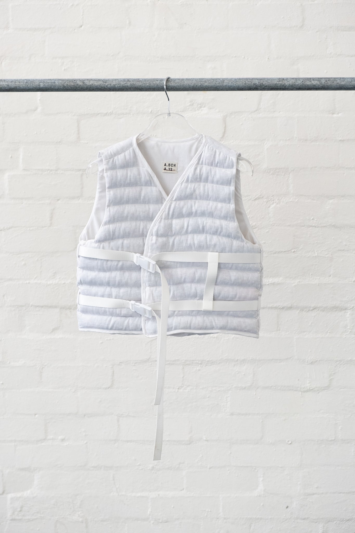 Red Line A.QLP White Quilter Life Preserver