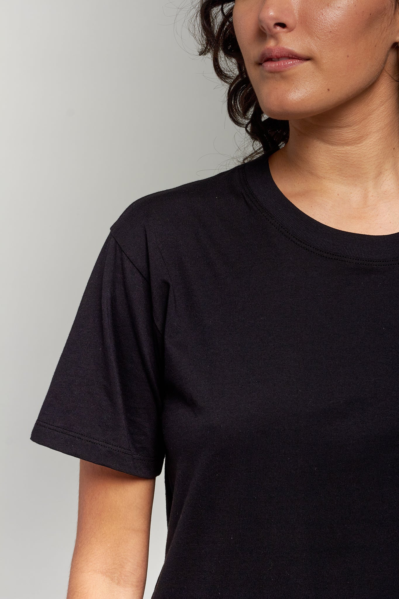 A.BCH A.15 Black Classic T-Shirt in Organic Cotton